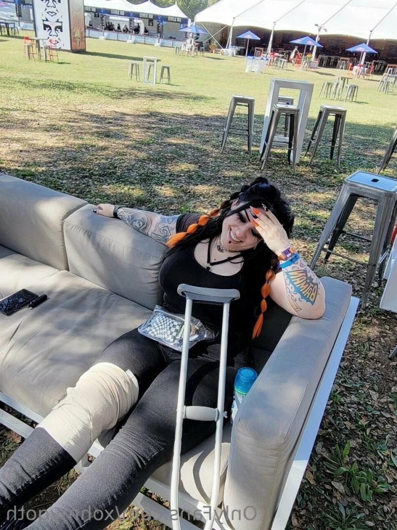 goTHICC Babe [ xohmygoth ] Onlyfans leaked photo 6800037 on Hotleaks.tv