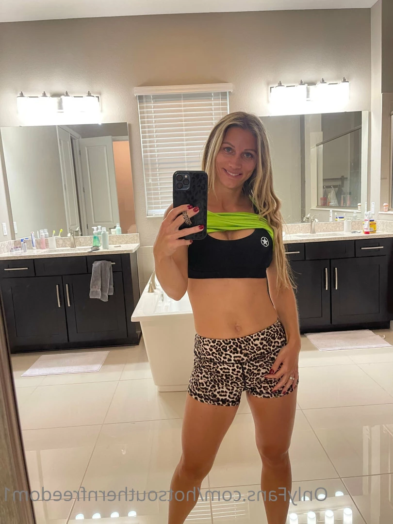 Hotsouthernfreedom [ hotsouthernfreedom1 ] Onlyfans leaked photo 7809294 on Hotleaks.tv