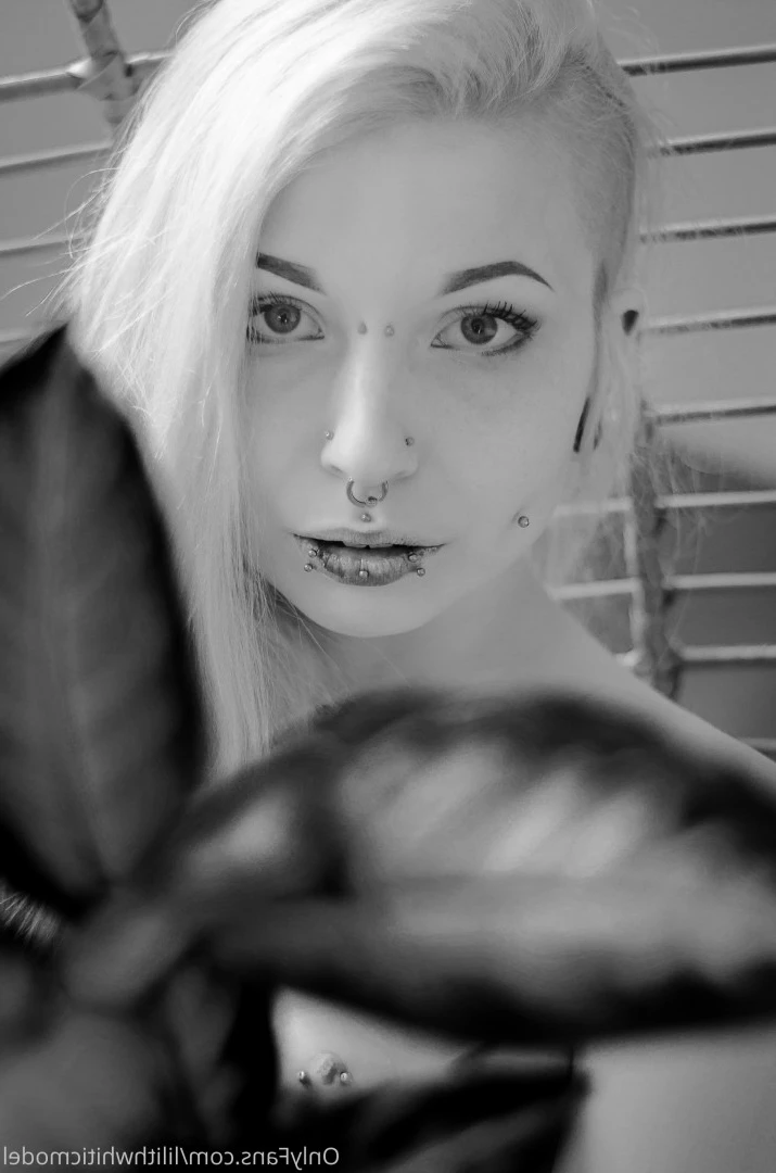 lilithwhitic Onlyfans leaked photo 7813637 on Hotleaks.tv