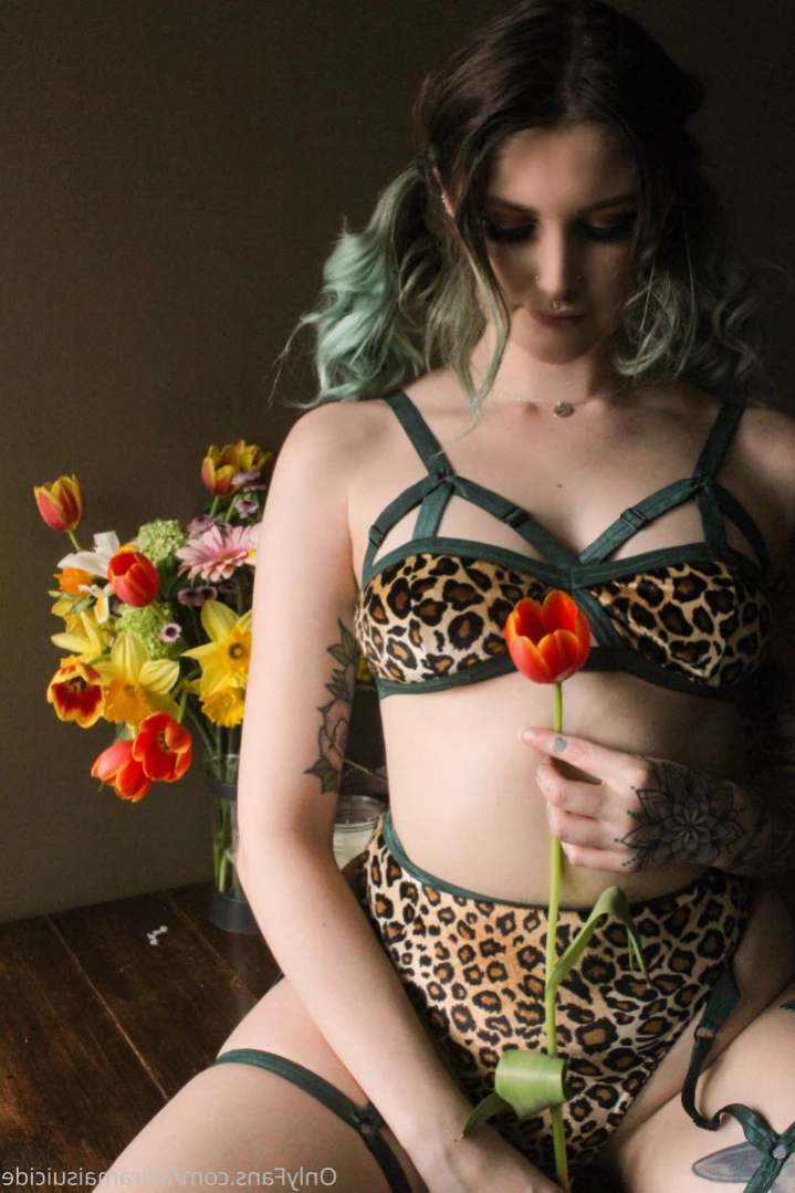Akiramai 😋 [ akiramaisuicide ] Onlyfans leaked photo 14359087 on Hotleaks.tv