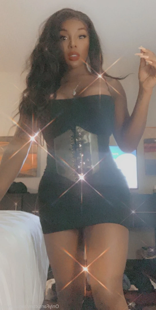 Devinealexis [ alexisdevine ] Onlyfans leaked photo 15801113 on Hotleaks.tv