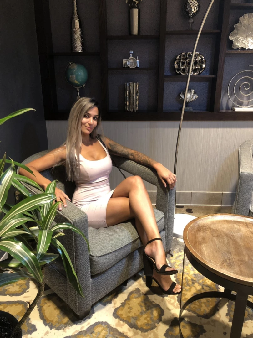 Alexis Zara [ alexiszara ] Onlyfans leaked photo 11063940 on Hotleaks.tv