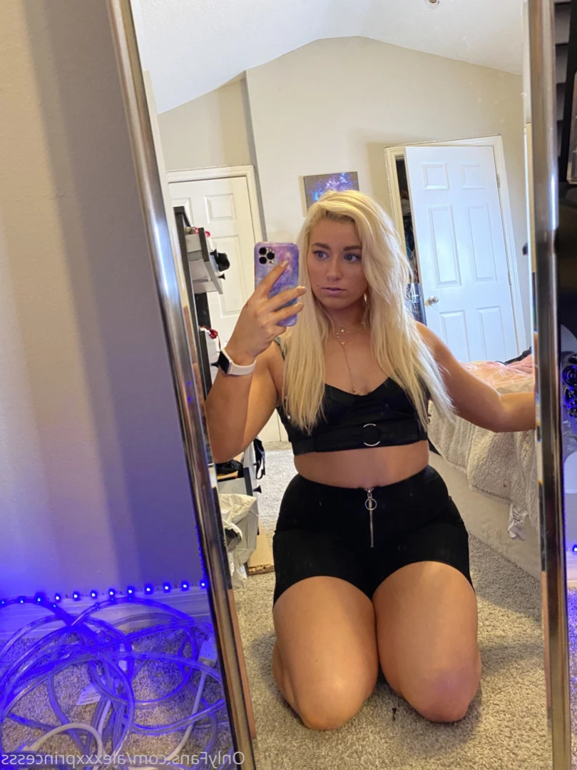 alexxxprincesss Onlyfans leaked photo 14975969 on Hotleaks.tv