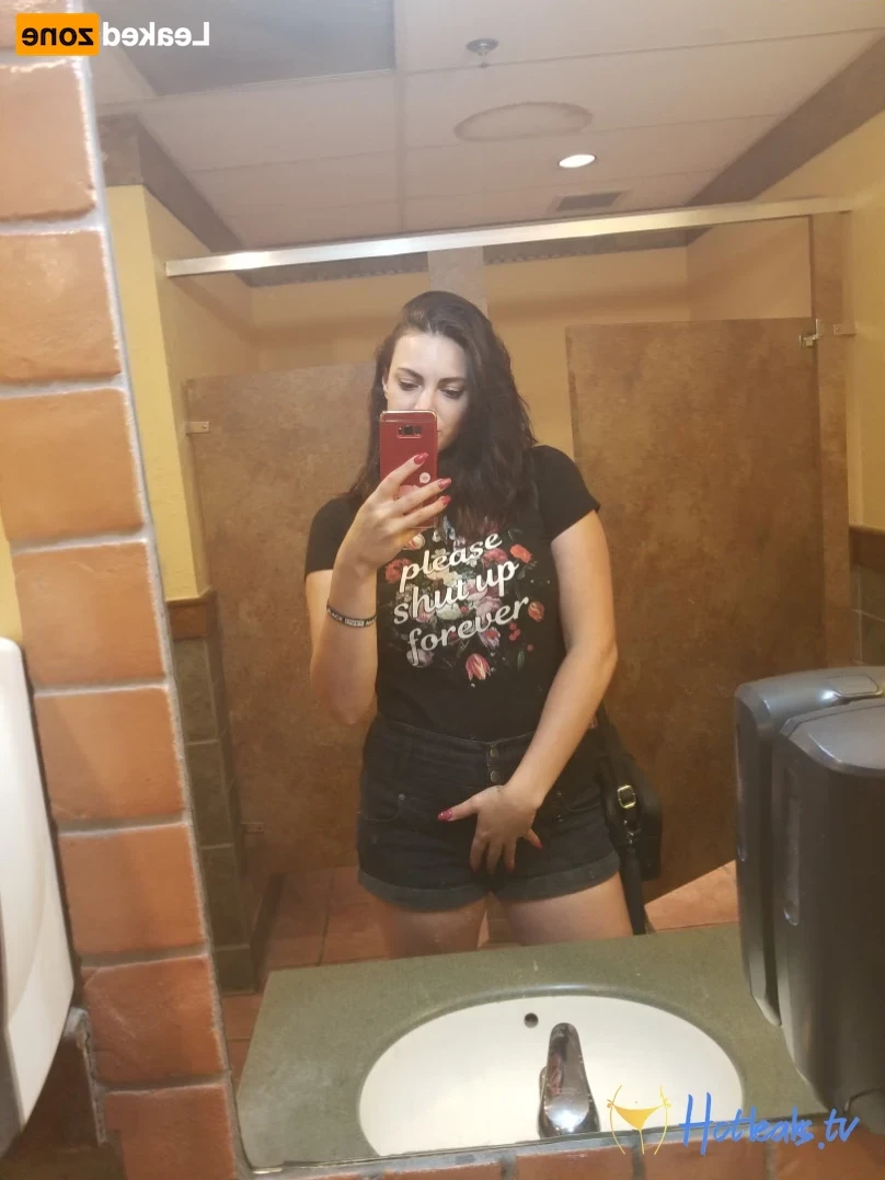 ANACONDA NOIRE [ anacondanoire ] Onlyfans leaked photo 15062320 on Hotleaks.tv