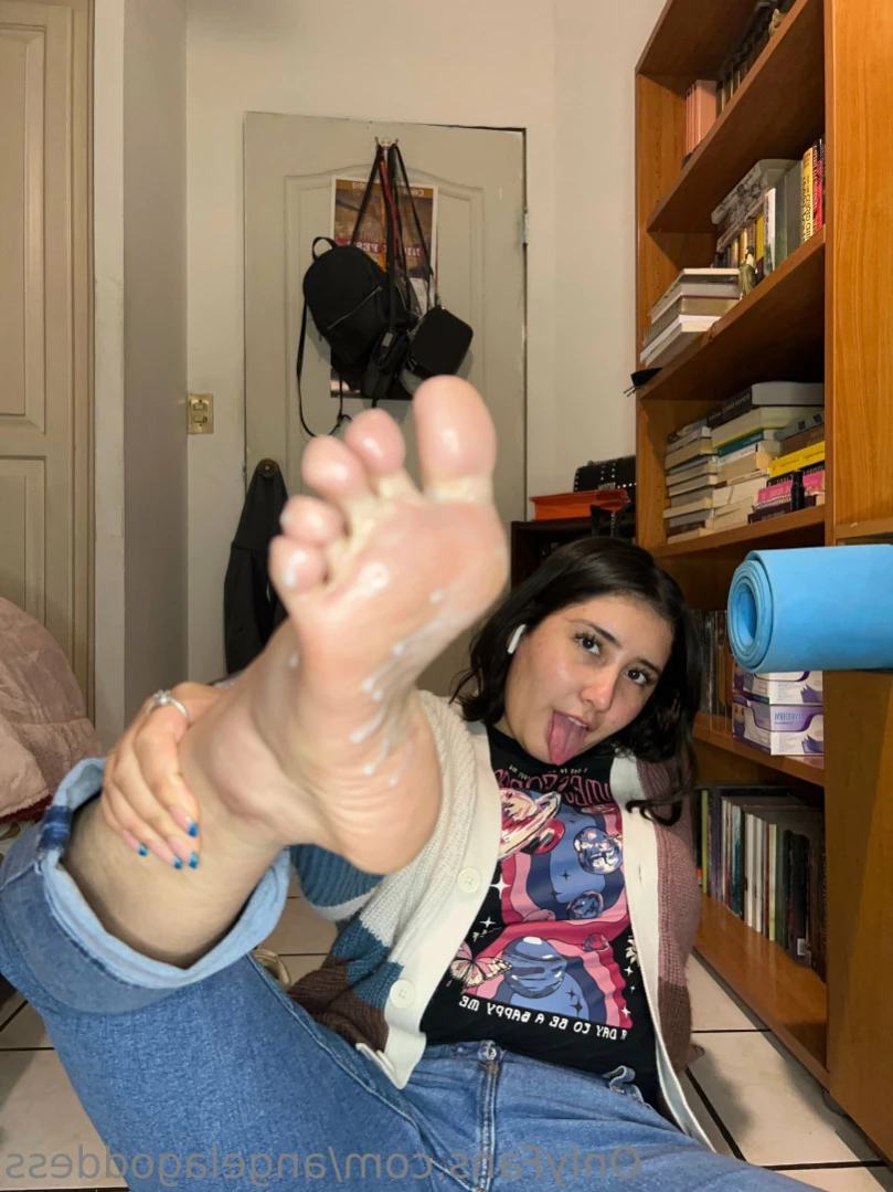 Angela [ angelagoddess ] Onlyfans leaked photo 11118500 on Hotleaks.tv