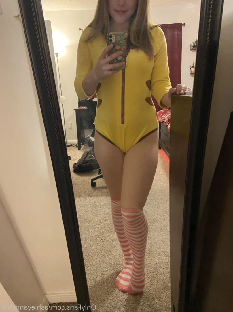 Ashley Ann ✨ [ ashleyannxoxo ] Onlyfans leaked photo 15474348 on Hotleaks.tv