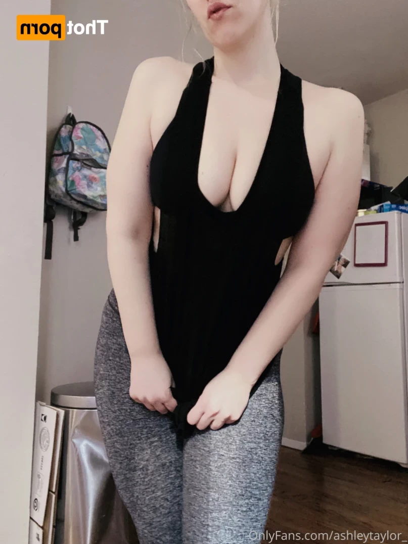 ashleytaylor13 Onlyfans leaked photo 15483146 on Hotleaks.tv