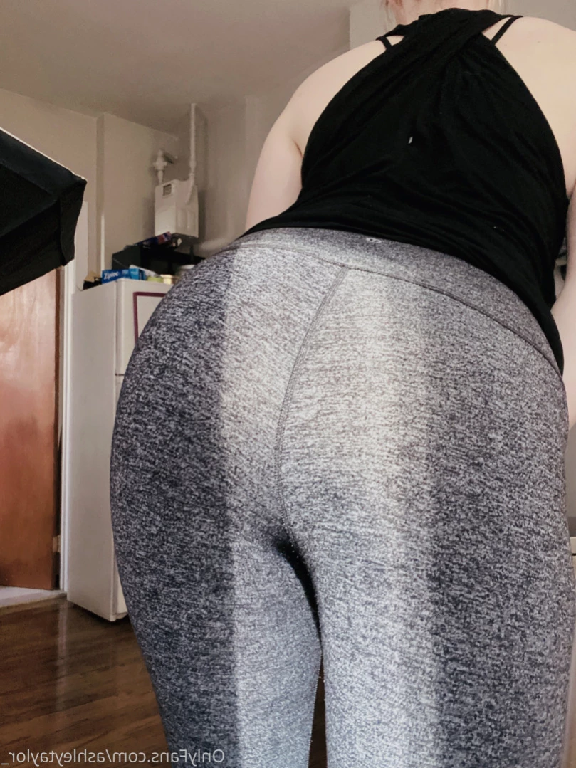 ashleytaylor13 Onlyfans leaked photo 15483398 on Hotleaks.tv