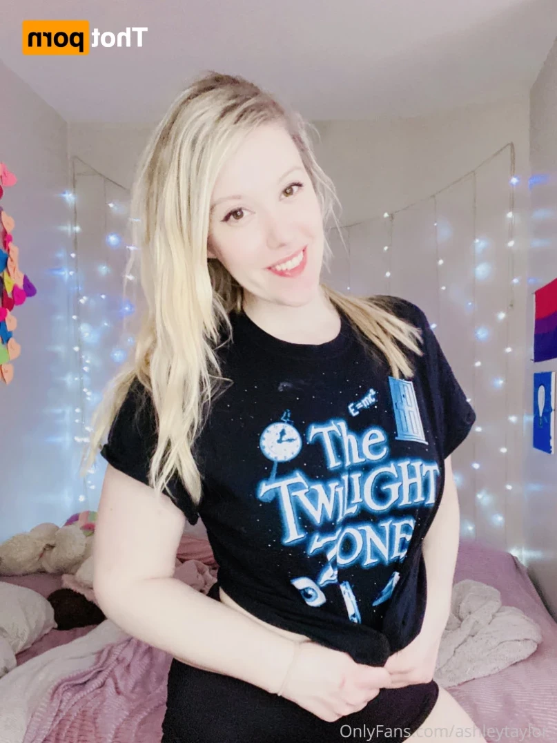 ashleytaylor13 Onlyfans leaked photo 15501083 on Hotleaks.tv