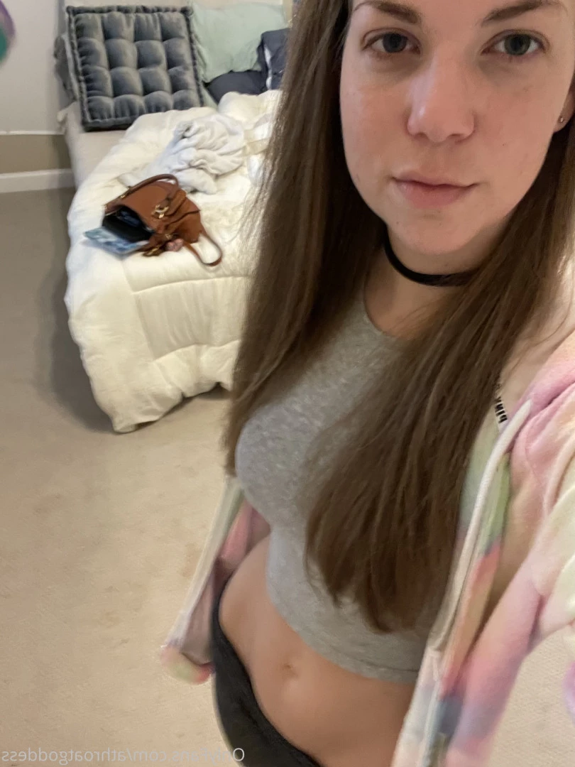 throatgoddess [ athroatgoddess ] Onlyfans leaked photo 9461818 on Hotleaks.tv