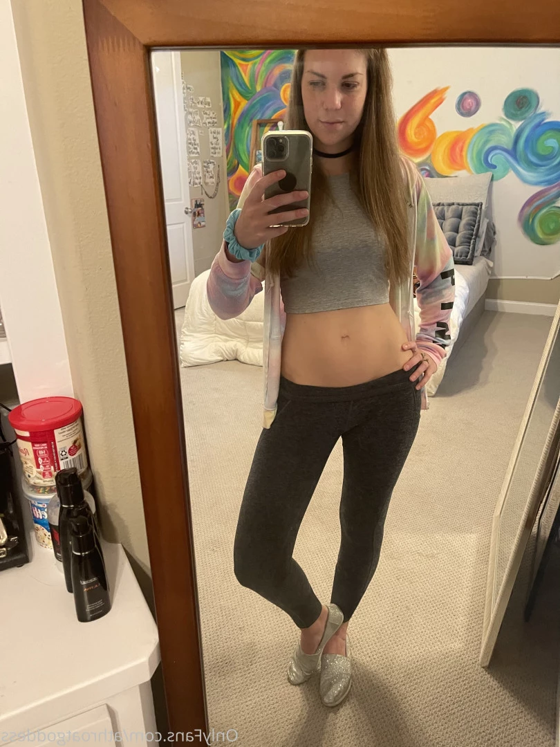 throatgoddess [ athroatgoddess ] Onlyfans leaked photo 9461964 on Hotleaks.tv