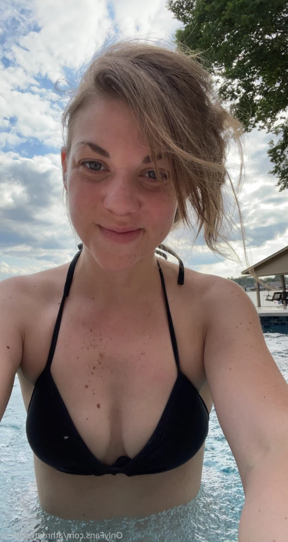 throatgoddess [ athroatgoddess ] Onlyfans leaked photo 9462155 on Hotleaks.tv