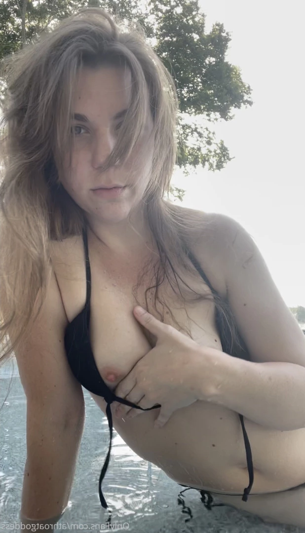 throatgoddess [ athroatgoddess ] Onlyfans leaked photo 9466213 on Hotleaks.tv