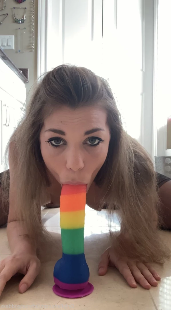 throatgoddess [ athroatgoddess ] Onlyfans leaked photo 9469521 on Hotleaks.tv