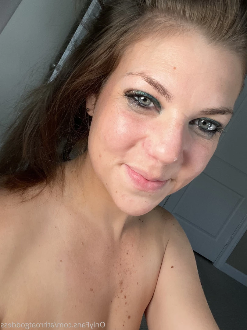 throatgoddess [ athroatgoddess ] Onlyfans leaked photo 9471177 on Hotleaks.tv