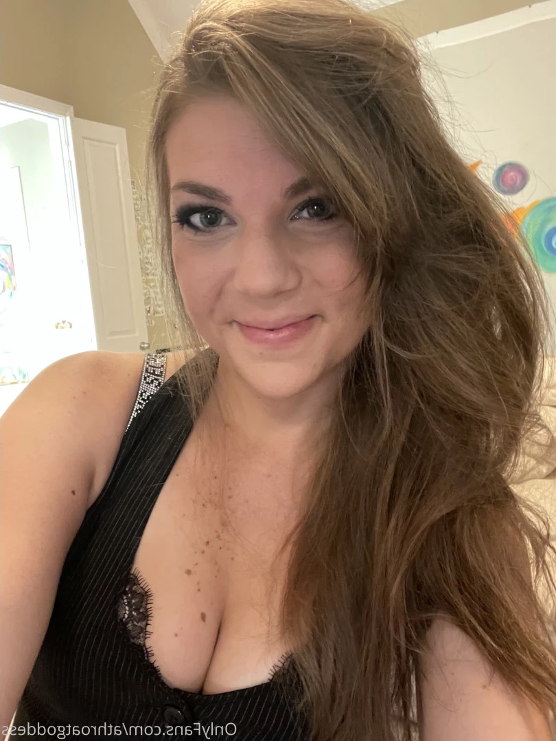 throatgoddess [ athroatgoddess ] Onlyfans leaked photo 9472966 on Hotleaks.tv
