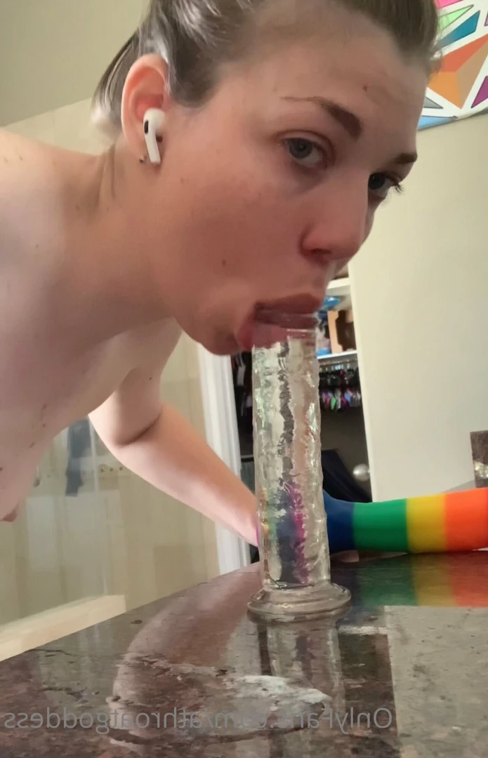 throatgoddess [ athroatgoddess ] Onlyfans leaked photo 9473108 on Hotleaks.tv