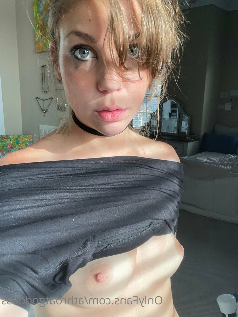 throatgoddess [ athroatgoddess ] Onlyfans leaked photo 9473433 on Hotleaks.tv