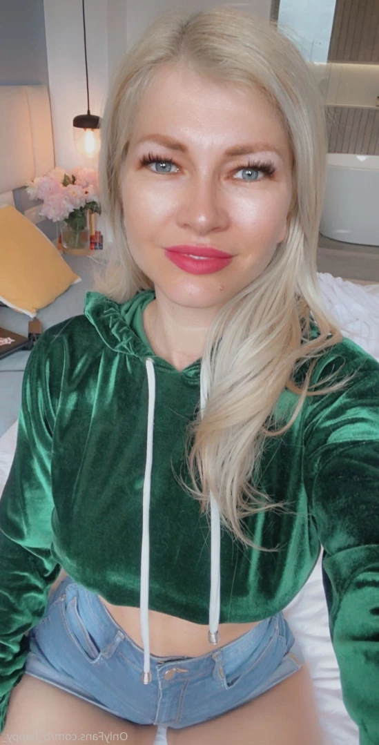 Andana [ b_happy_ ] Onlyfans leaked photo 11433657 on Hotleaks.tv