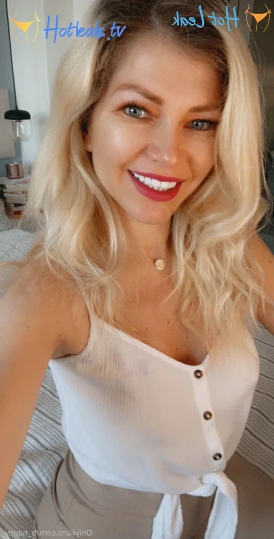 Andana [ b_happy_ ] Onlyfans leaked photo 11489271 on Hotleaks.tv