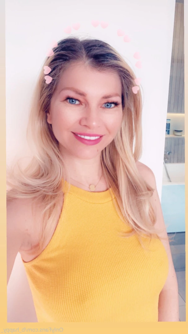 Andana [ b_happy_ ] Onlyfans leaked photo 11490767 on Hotleaks.tv