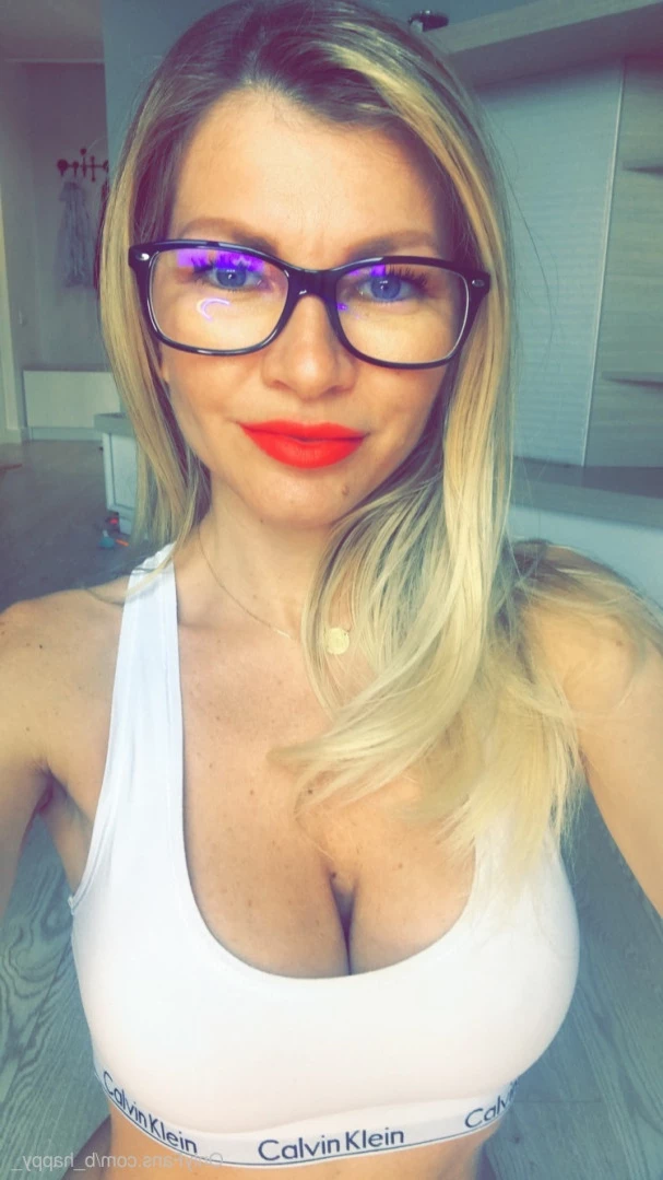 Andana [ b_happy_ ] Onlyfans leaked photo 14046196 on Hotleaks.tv