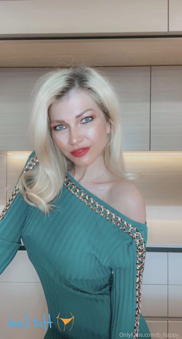 Andana [ b_happy_ ] Onlyfans leaked photo 14924456 on Hotleaks.tv