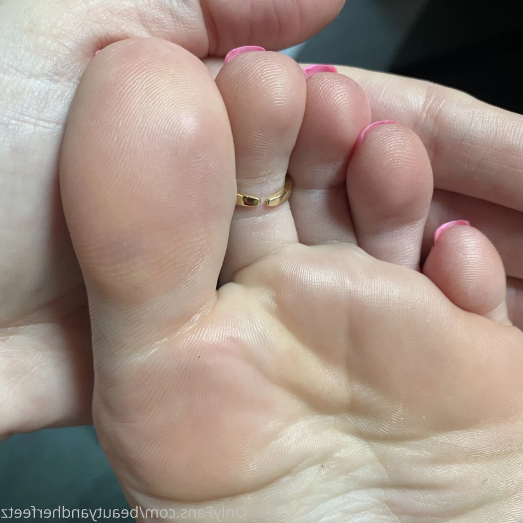 beautyandherfeetz Onlyfans leaked photo 12406591 on Hotleaks.tv