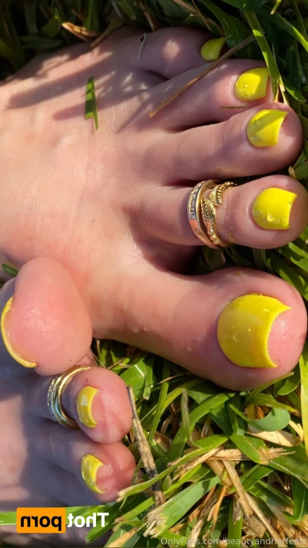 beautyandherfeetz Onlyfans leaked photo 14168463 on Hotleaks.tv