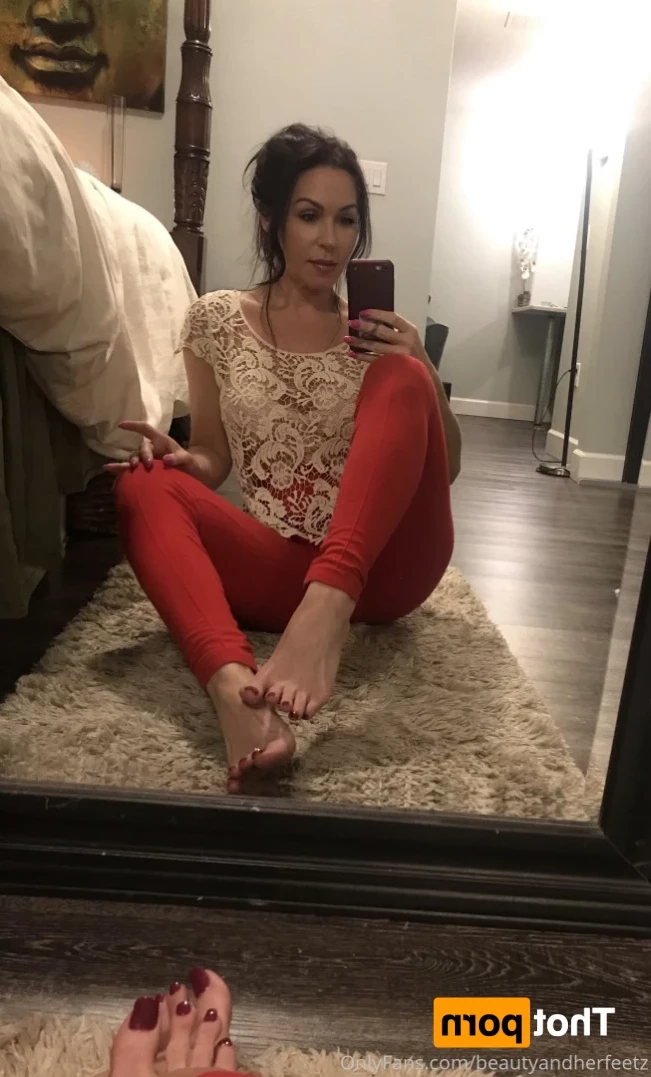 beautyandherfeetz Onlyfans leaked photo 14907393 on Hotleaks.tv