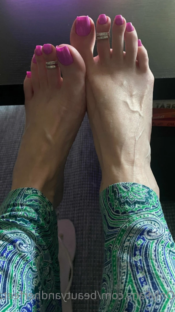 beautyandherfeetz Onlyfans leaked photo 16094445 on Hotleaks.tv