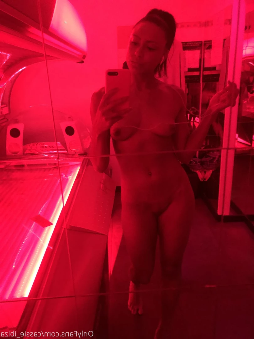 Cassie Del Isla [ cassie_ibiza ] Onlyfans leaked photo 9231780 on Hotleaks.tv