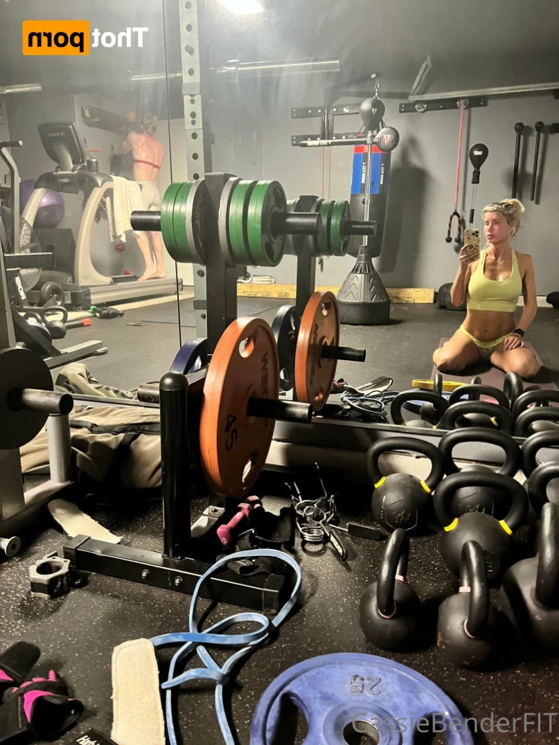 Cassie Bender [ cassiebenderfit ] Onlyfans leaked photo 15972847 on Hotleaks.tv