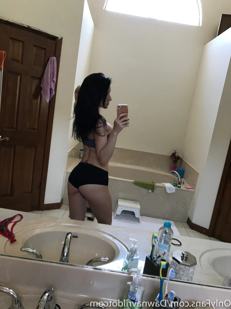 dawnavril Onlyfans leaked photo 12806569 on Hotleaks.tv