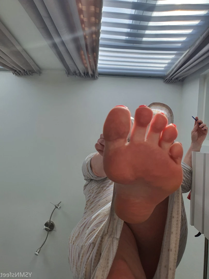 deliciousdutchfeet Onlyfans leaked photo 15976508 on Hotleaks.tv