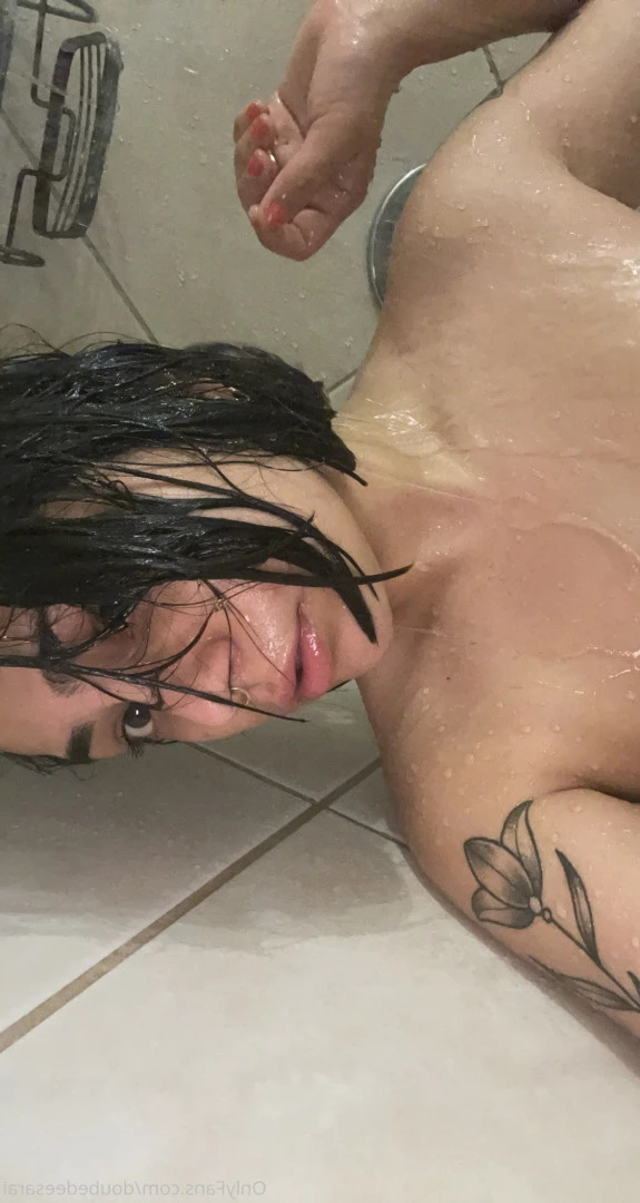 Sara 🌷 [ doubedeesarai ] Onlyfans leaked photo 8985369 on Hotleaks.tv