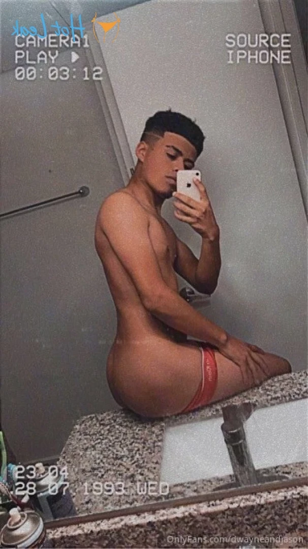Dwayne 🌈 [ dwayneee9 ] Onlyfans leaked photo 11355372 on Hotleaks.tv