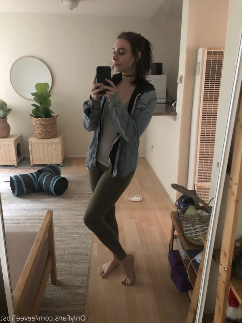 Eevee Frost [ eeveefrost ] Onlyfans leaked photo 13266105 on Hotleaks.tv