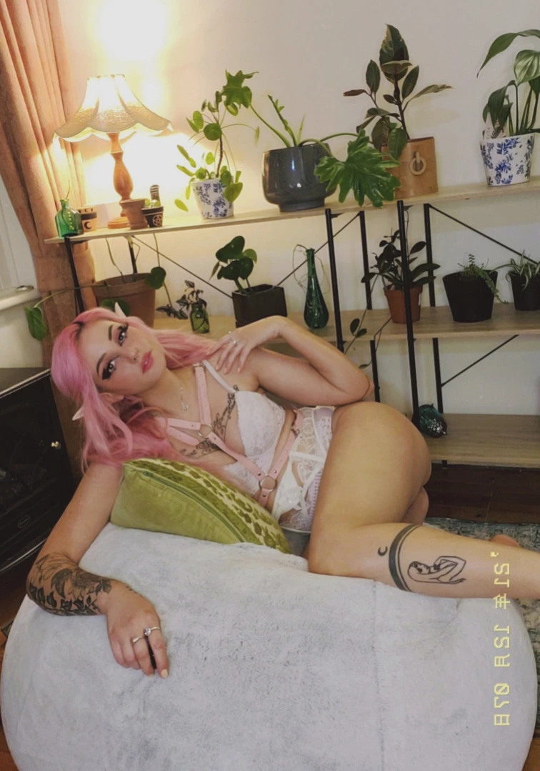 elf sabriel [ elfsabriel ] Onlyfans leaked photo 14245794 on Hotleaks.tv