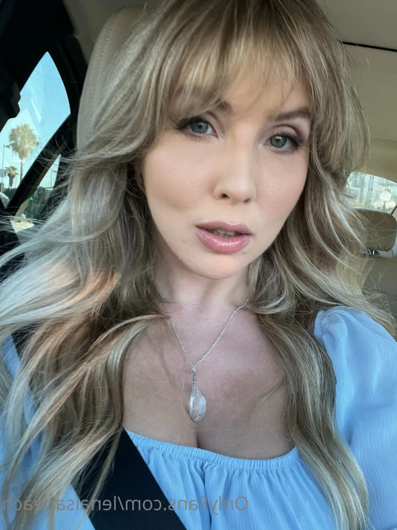 Lena Paul [ lenaisapeach ] Onlyfans leaked photo 6390450 on Hotleaks.tv