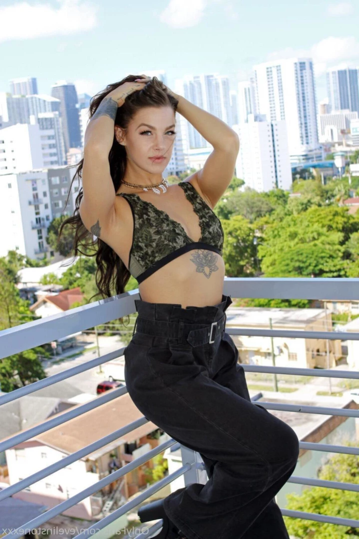 Evelin Stone [ evelinstone ] Onlyfans leaked photo 13298732 on Hotleaks.tv