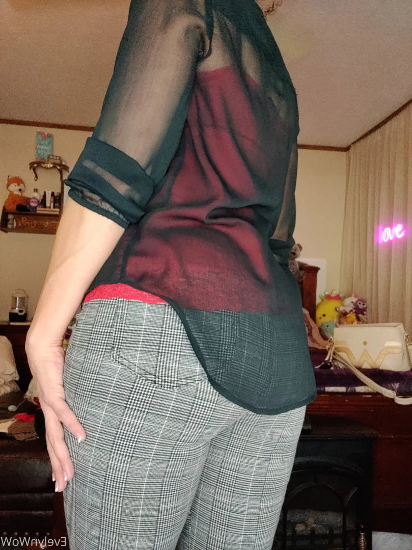 Evelyn WoW [ evelynwow ] Onlyfans leaked photo 14697523 on Hotleaks.tv