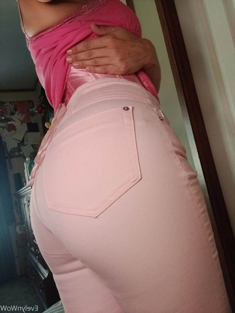 Evelyn WoW [ evelynwow ] Onlyfans leaked photo 15342393 on Hotleaks.tv
