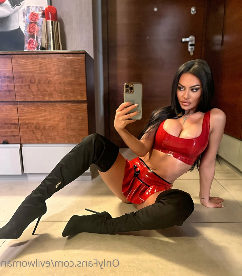 Evil Woman [ evilwoman ] Onlyfans leaked photo 11131124 on Hotleaks.tv