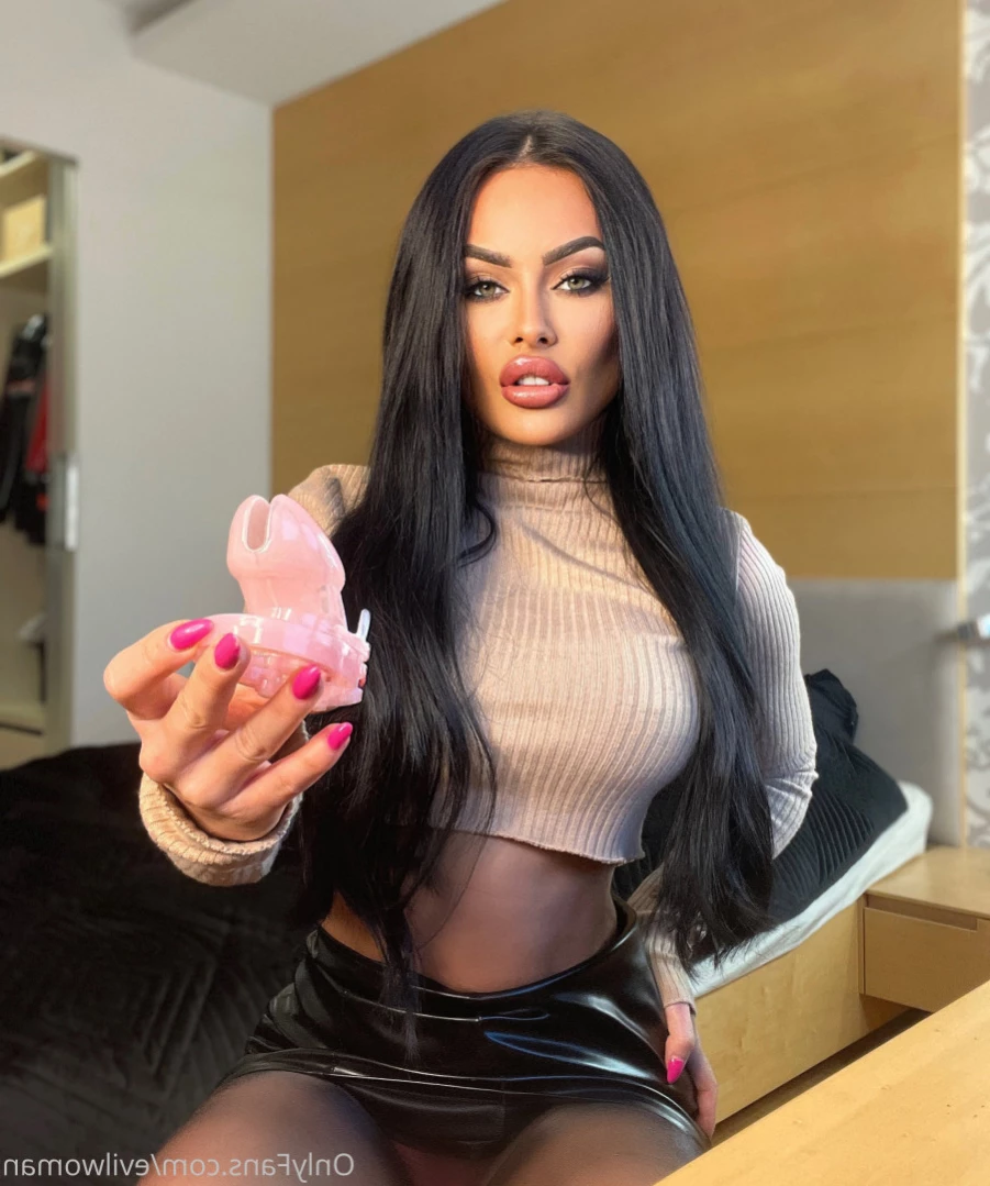 Evil Woman [ evilwoman ] Onlyfans leaked photo 11132966 on Hotleaks.tv