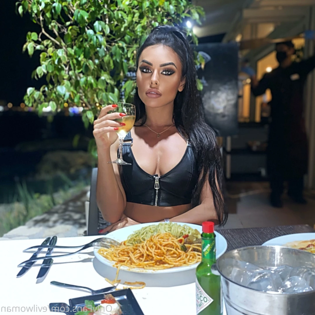 Evil Woman [ evilwoman ] Onlyfans leaked photo 13559016 on Hotleaks.tv