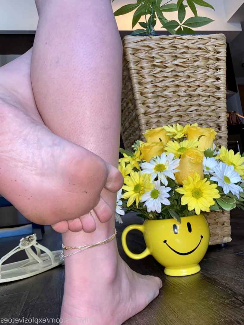 Explosivetoes [ explosivetoess ] Onlyfans leaked photo 11126536 on Hotleaks.tv