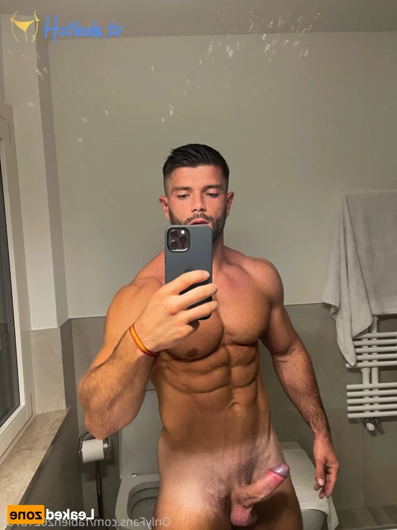 Yeti [ fabien26218780 ] Onlyfans leaked photo 13807760 on Hotleaks.tv