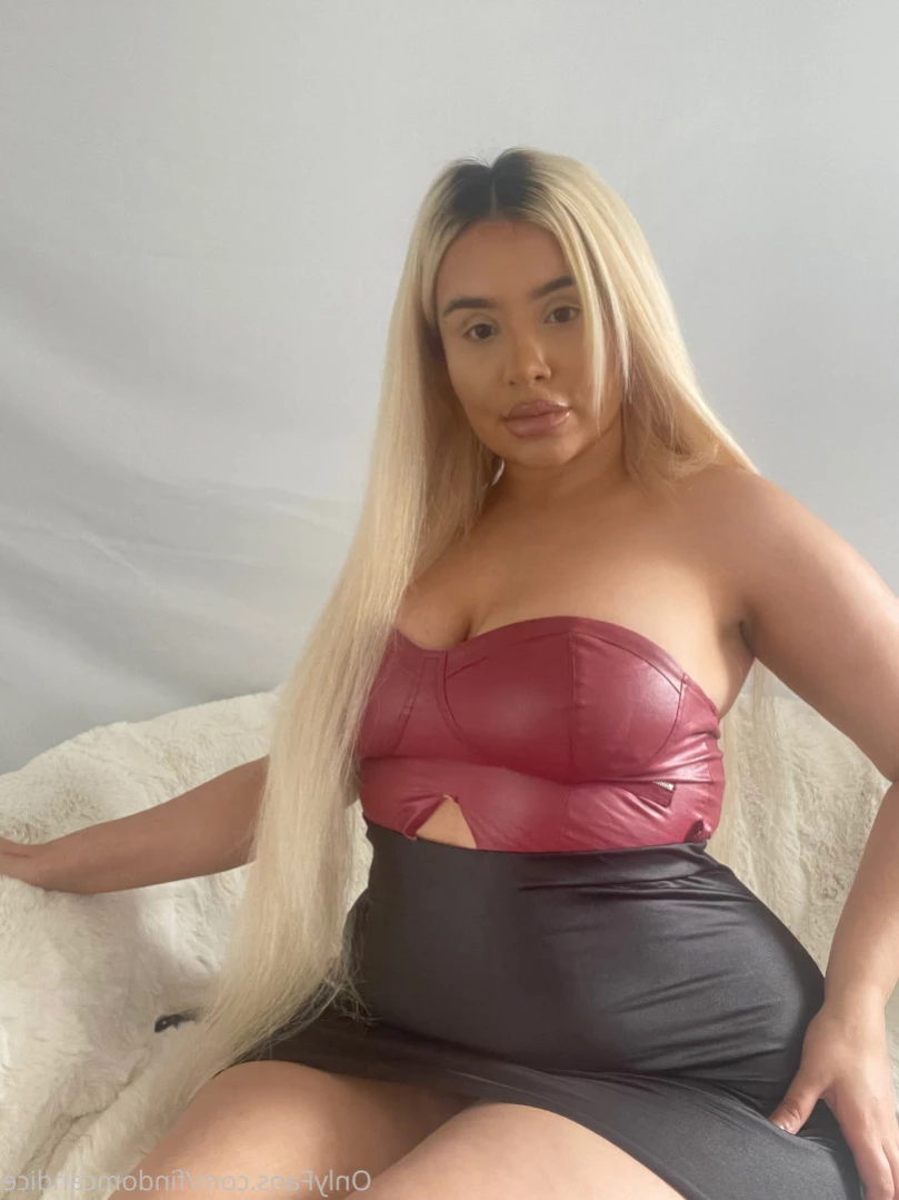 Candice [ findomcandice ] Onlyfans leaked photo 13087063 on Hotleaks.tv