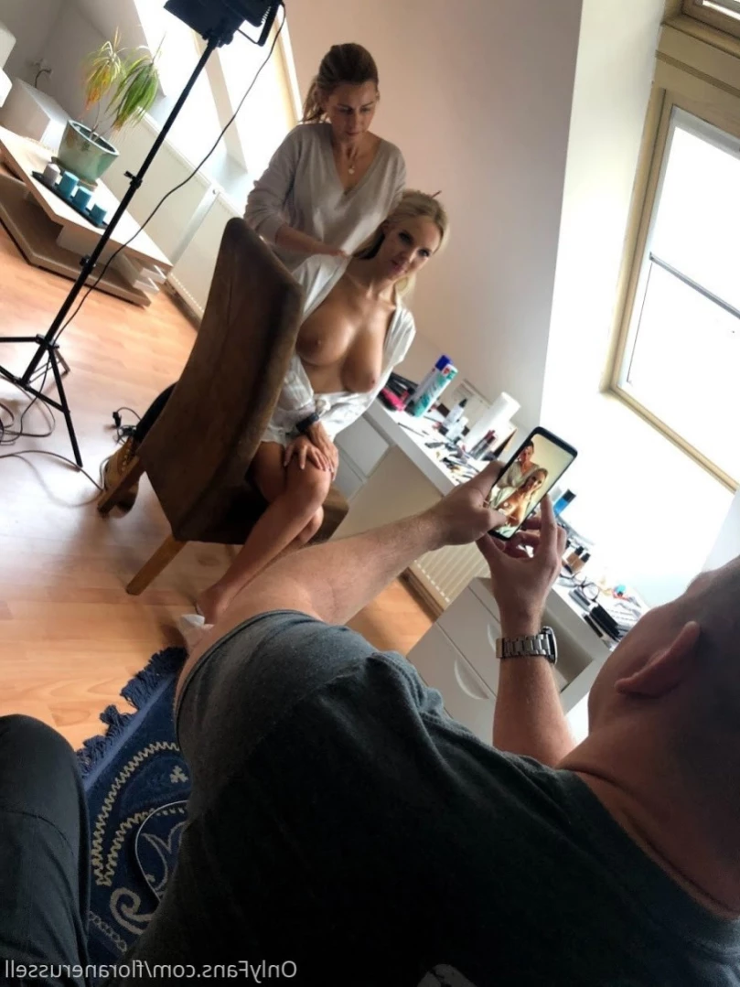 Florane Russell [ floranerussell ] Onlyfans leaked photo 11123374 on Hotleaks.tv
